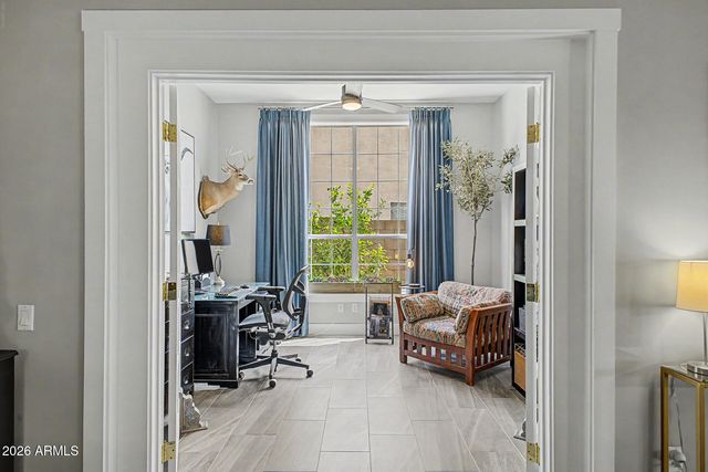 6939 W Robin Lane, Glendale, AZ 85310