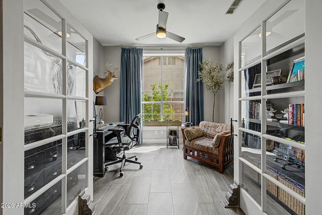 6939 W Robin Lane, Glendale, AZ 85310