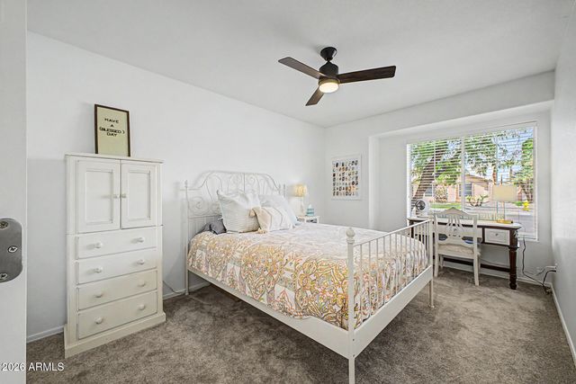 6939 W Robin Lane, Glendale, AZ 85310