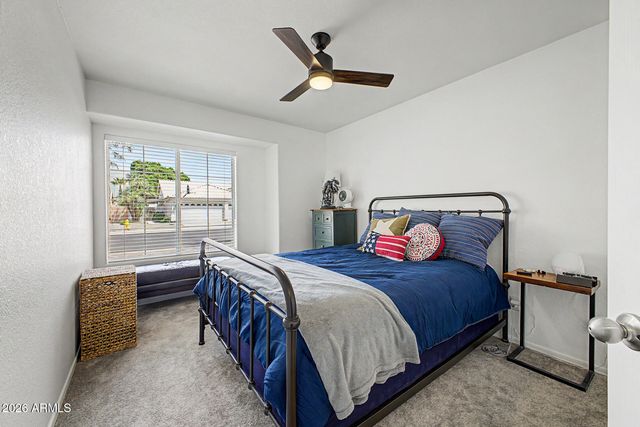 6939 W Robin Lane, Glendale, AZ 85310