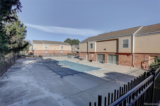 3344 S Ammons Street 16-202, Lakewood, CO 80227