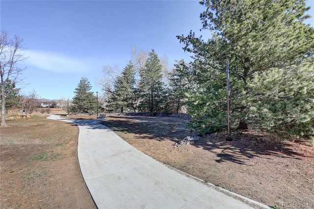 3344 S Ammons Street 16-202, Lakewood, CO 80227