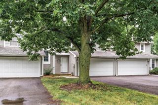 8042 Belair Lane, Eden Prairie, MN 55347