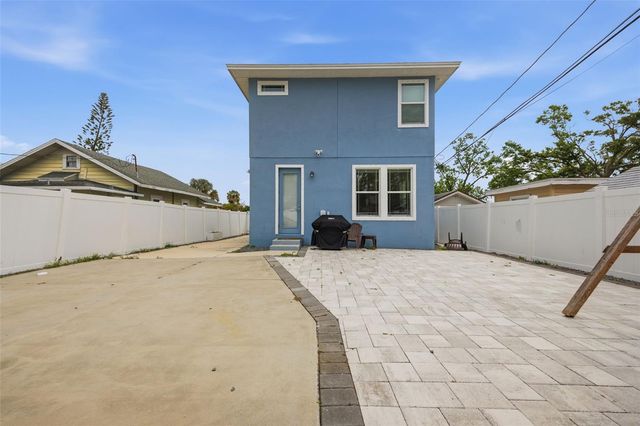 3222 PRESCOTT STREET N, St Petersburg, FL 33713