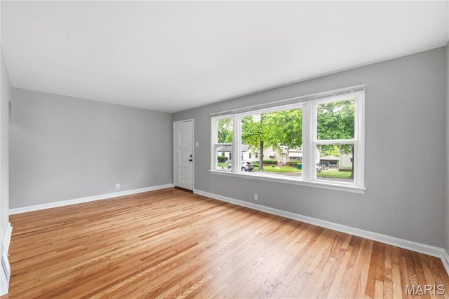 7912 Monroe Drive, St Louis, MO 63133
