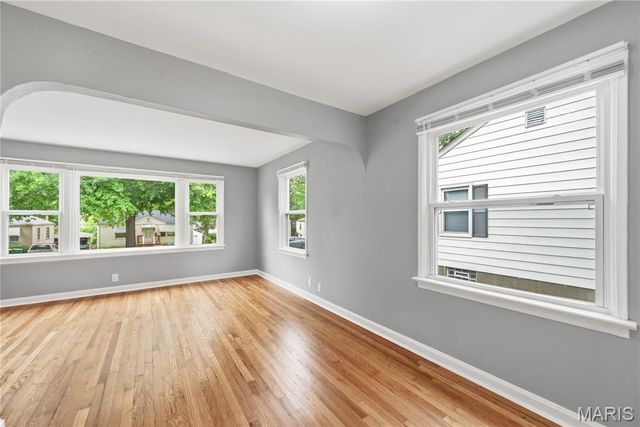 7912 Monroe Drive, St Louis, MO 63133