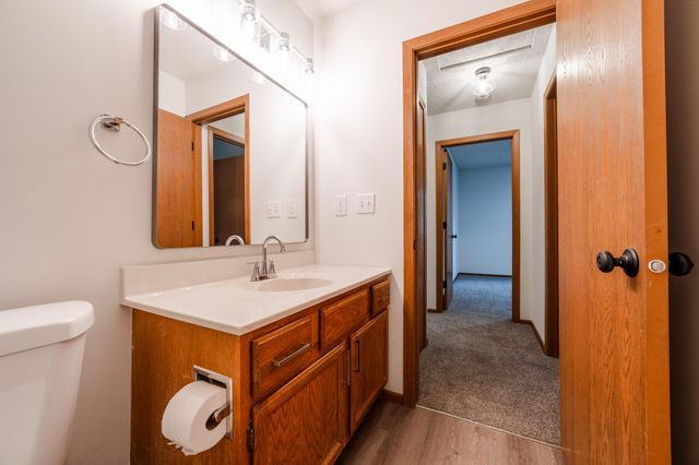 1281 Greenbriar Court 5, White Bear Lake, MN 55110