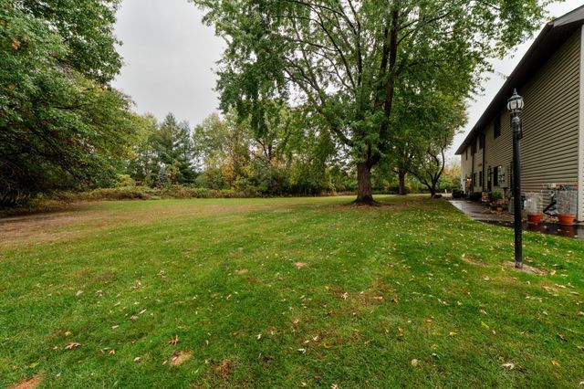 1281 Greenbriar Court 5, White Bear Lake, MN 55110