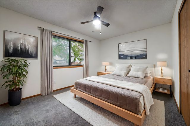 1281 Greenbriar Court 5, White Bear Lake, MN 55110