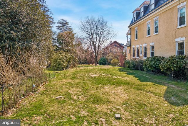 42 W SOUTHAMPTON AVE, Philadelphia, PA 19118
