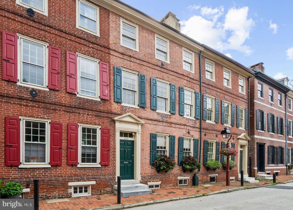 306 CYPRESS ST, PHILADELPHIA, PA 19106 — photo 2