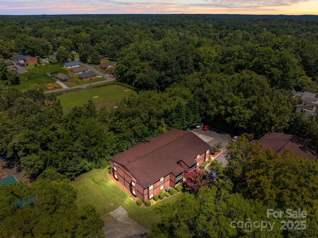 47 Edgewood Avenue NE B-8, Concord, NC 28025