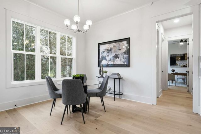 318 Vinings Walk NW, Gainesville, GA 30501