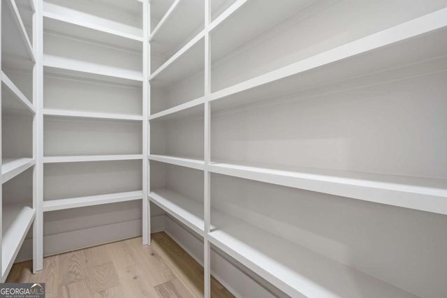 318 Vinings Walk NW, Gainesville, GA 30501