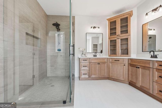 318 Vinings Walk NW, Gainesville, GA 30501