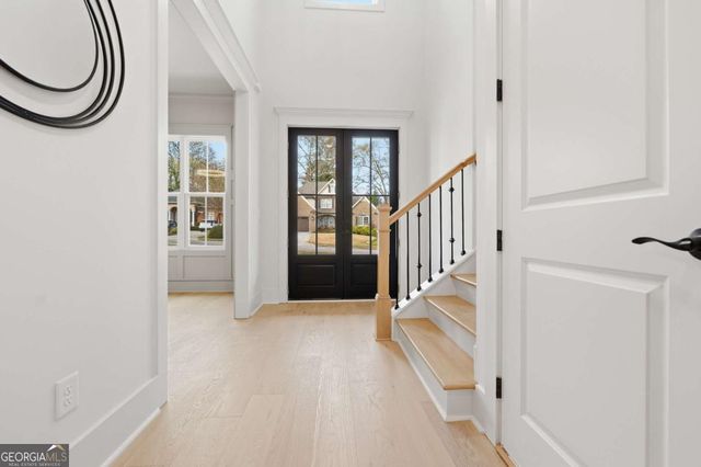 318 Vinings Walk NW, Gainesville, GA 30501