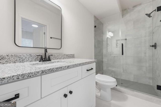 318 Vinings Walk NW, Gainesville, GA 30501