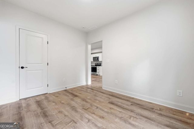 318 Vinings Walk NW, Gainesville, GA 30501