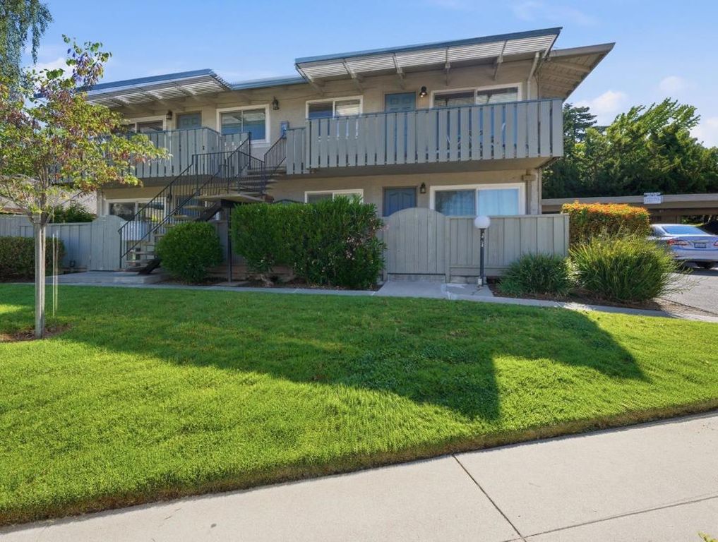 607 Valley Forge Way 4, Campbell, CA 95008
