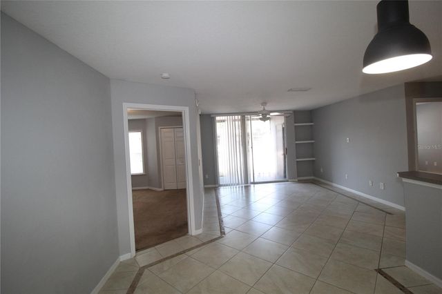 8801 LATREC AVENUE 8105, Orlando, FL 32819