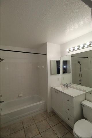 8801 LATREC AVENUE 8105, Orlando, FL 32819