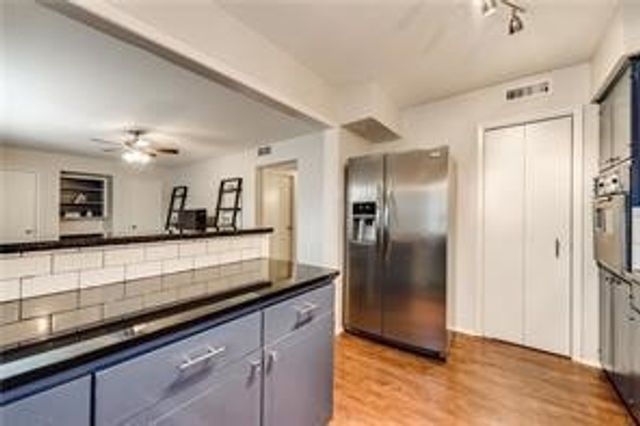 6015 E University Boulevard 227, Dallas, TX 75206