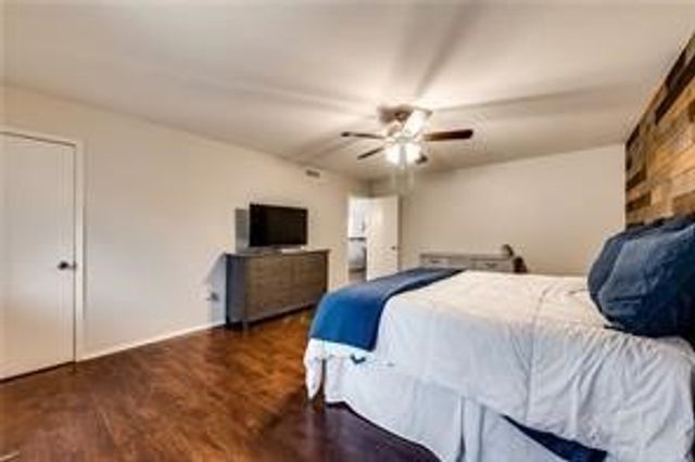 6015 E University Boulevard 227, Dallas, TX 75206