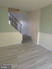 15 RED BARBERRY DR, Etters, PA 17319