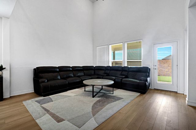 413 Breeds Hill Road, Little Elm, TX 75068