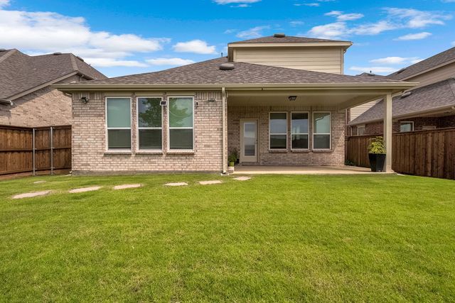 413 Breeds Hill Road, Little Elm, TX 75068