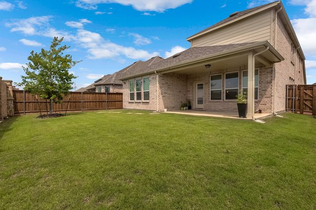 413 Breeds Hill Road, Little Elm, TX 75068