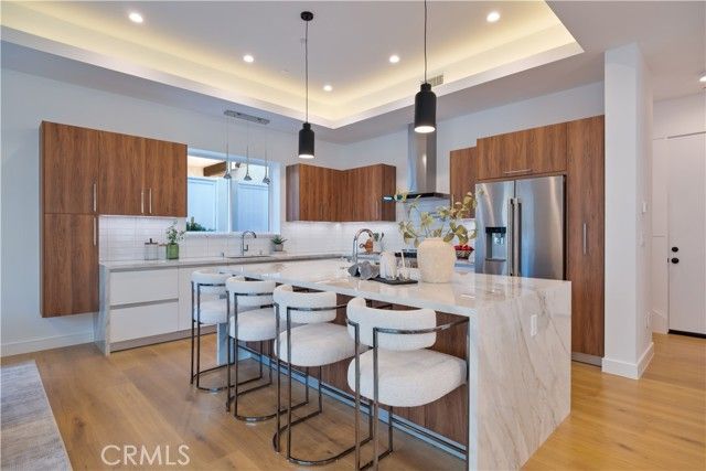 2212 Gates Avenue B, Redondo Beach, CA 90278