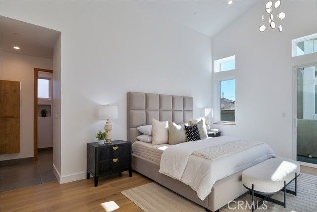 2212 Gates Avenue B, Redondo Beach, CA 90278