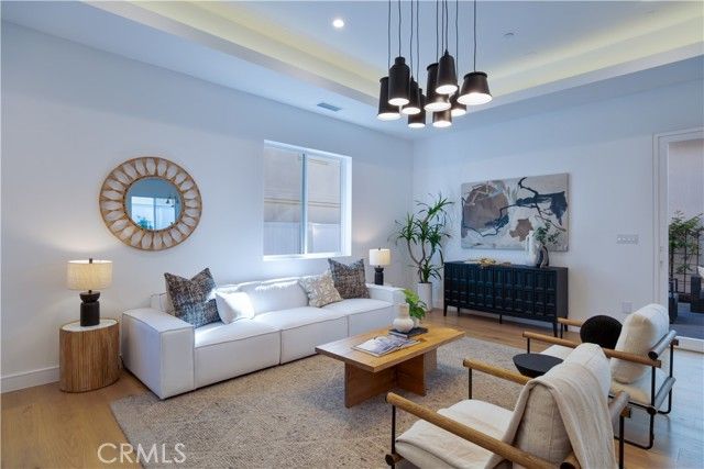 2212 Gates Avenue B, Redondo Beach, CA 90278