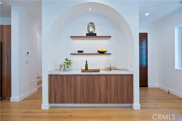 2212 Gates Avenue B, Redondo Beach, CA 90278