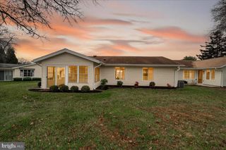 9 FITZHUGH CT #71-B, Silver Spring, MD 20906