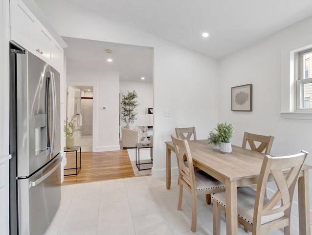185 Colburn St 185, Dedham, MA 02026