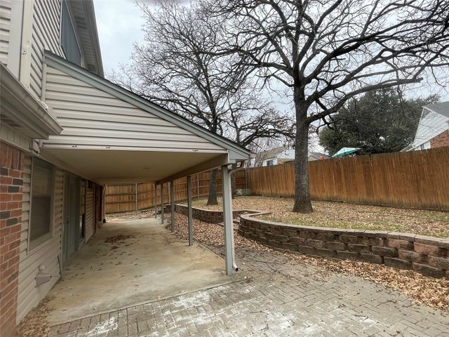 1807 Chittam Drive, Euless, TX 76039