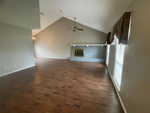 1807 Chittam Drive, Euless, TX 76039