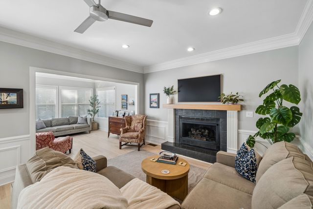 711 Gate Post Drive, Mount Pleasant, SC 29464