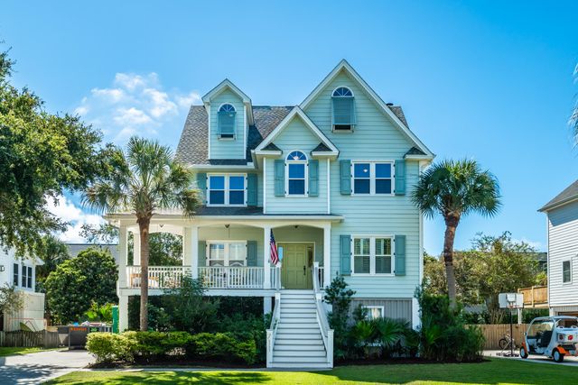 711 Gate Post Drive, Mount Pleasant, SC 29464