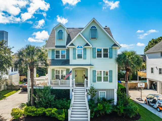 711 Gate Post Drive, Mount Pleasant, SC 29464