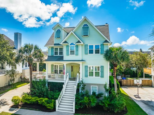 711 Gate Post Drive, Mount Pleasant, SC 29464