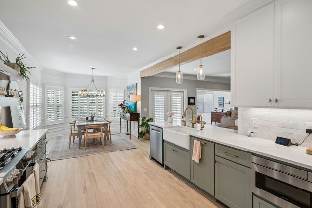 711 Gate Post Drive, Mount Pleasant, SC 29464