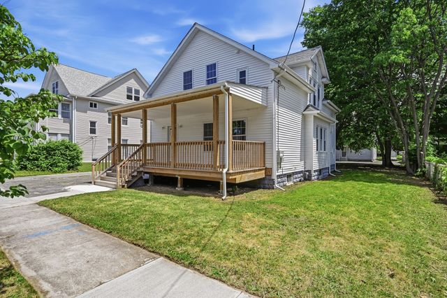 53 Devens St, Springfield, MA 01151