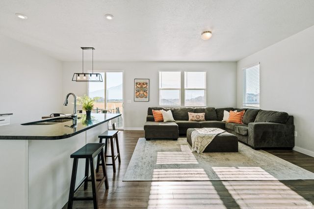 2485 W WYSTERIA DR, Mapleton, UT 84664