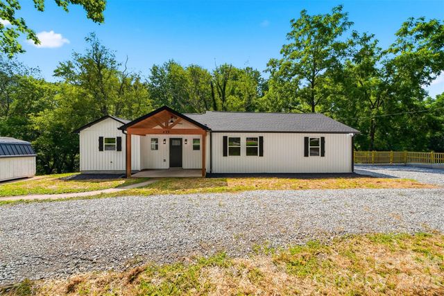 419 Rockyford Street, Morganton, NC 28655