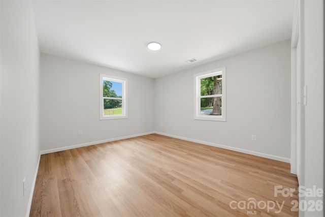 419 Rockyford Street, Morganton, NC 28655