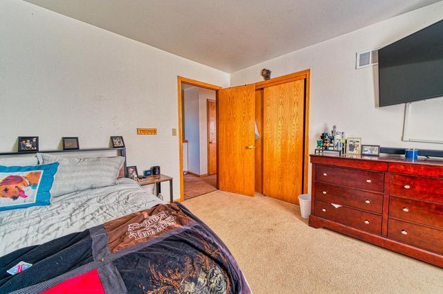 502 N 6TH STREET, Waterford, WI 53185