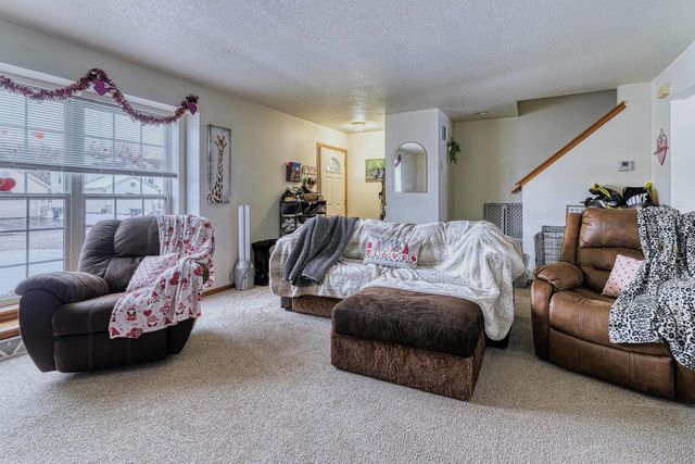 502 N 6TH STREET, Waterford, WI 53185